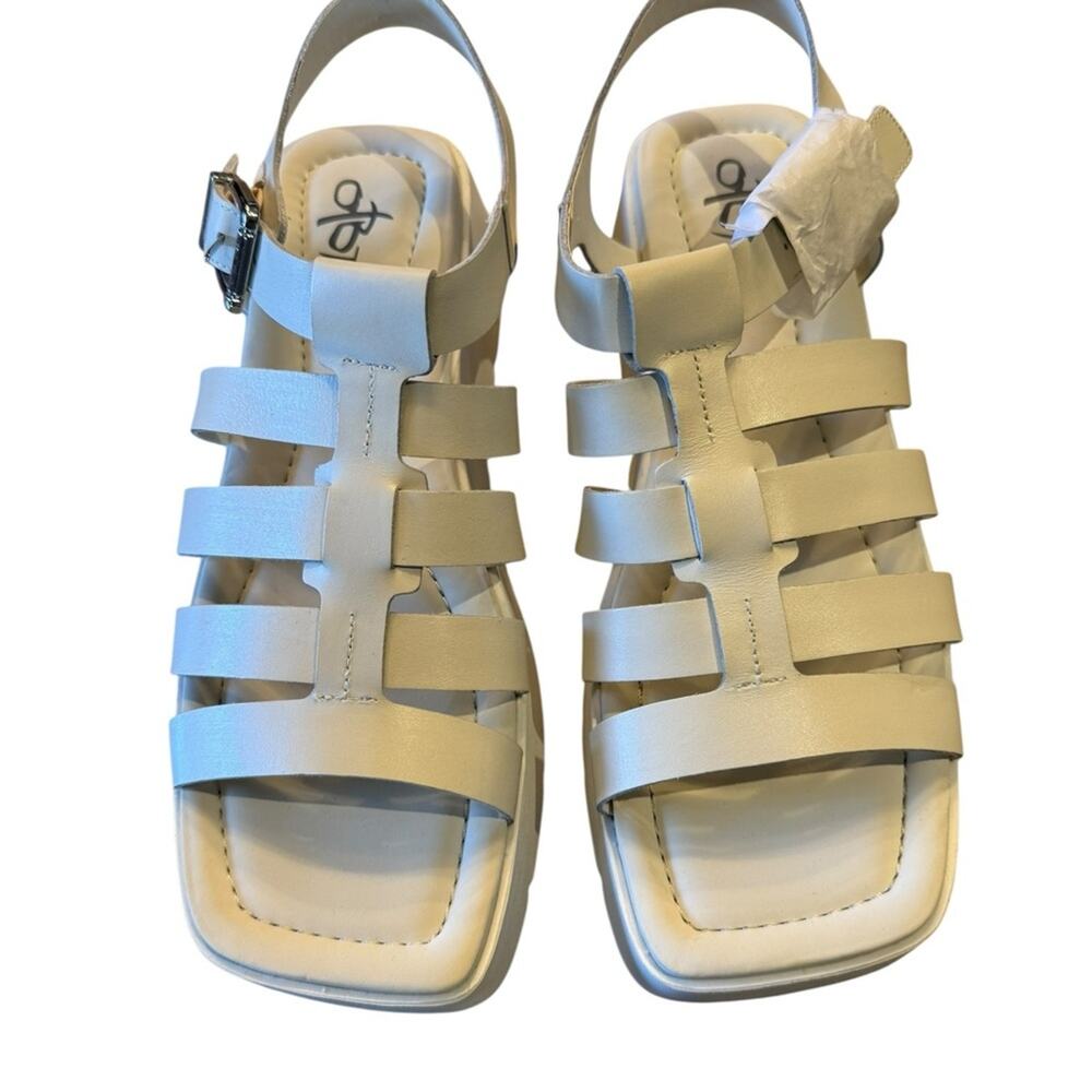 OTBT White Square Toe Strappy Sandals In a Womens Size 9.5 NWOT